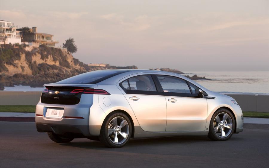  Chevrolet Volt Production Show Car 2011 года  (фото 8 из 55)